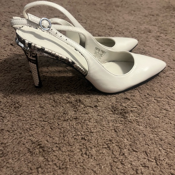 Guess heels - Picture 1 of 5